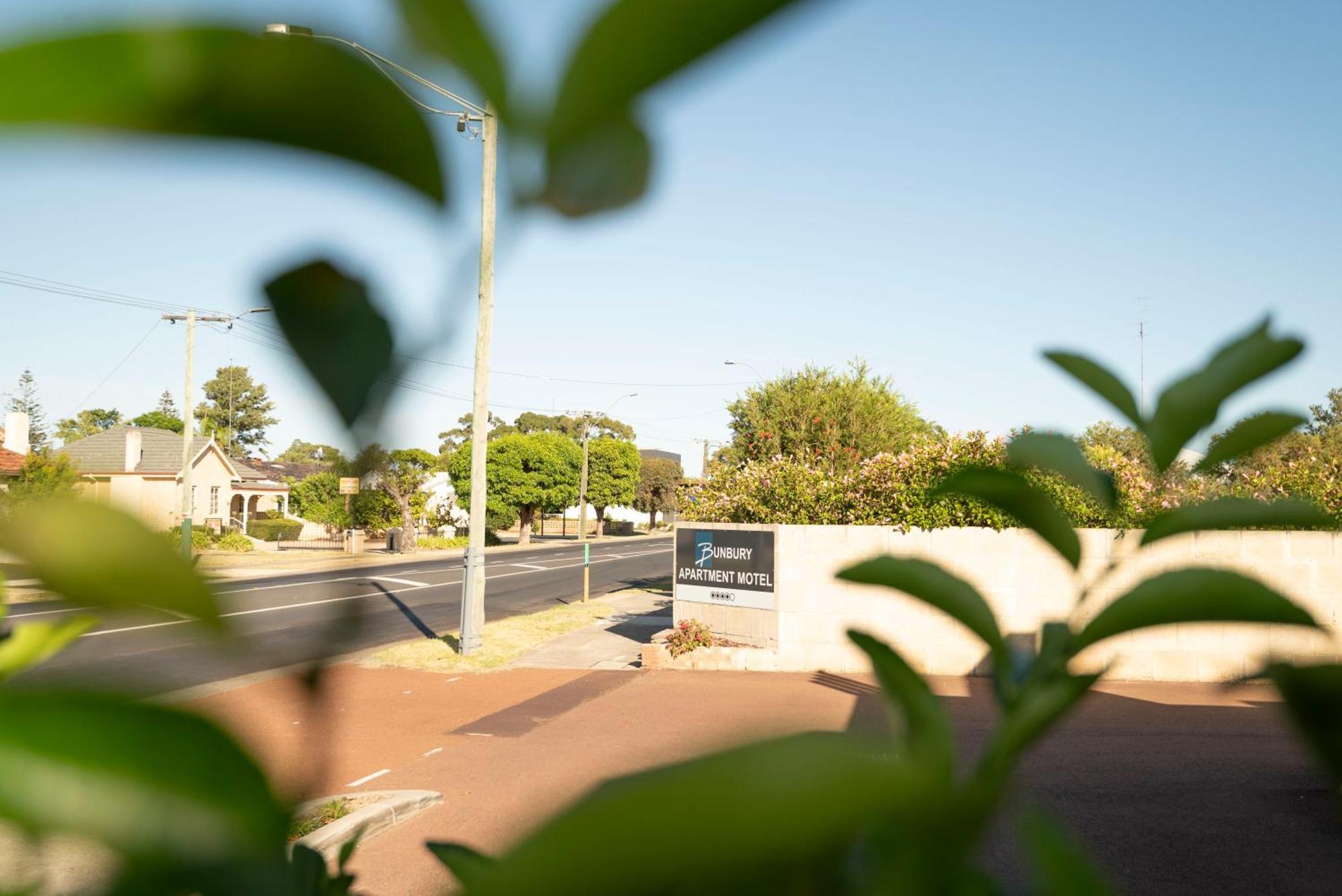 Bunbury Motel And Apartments Bagian luar foto