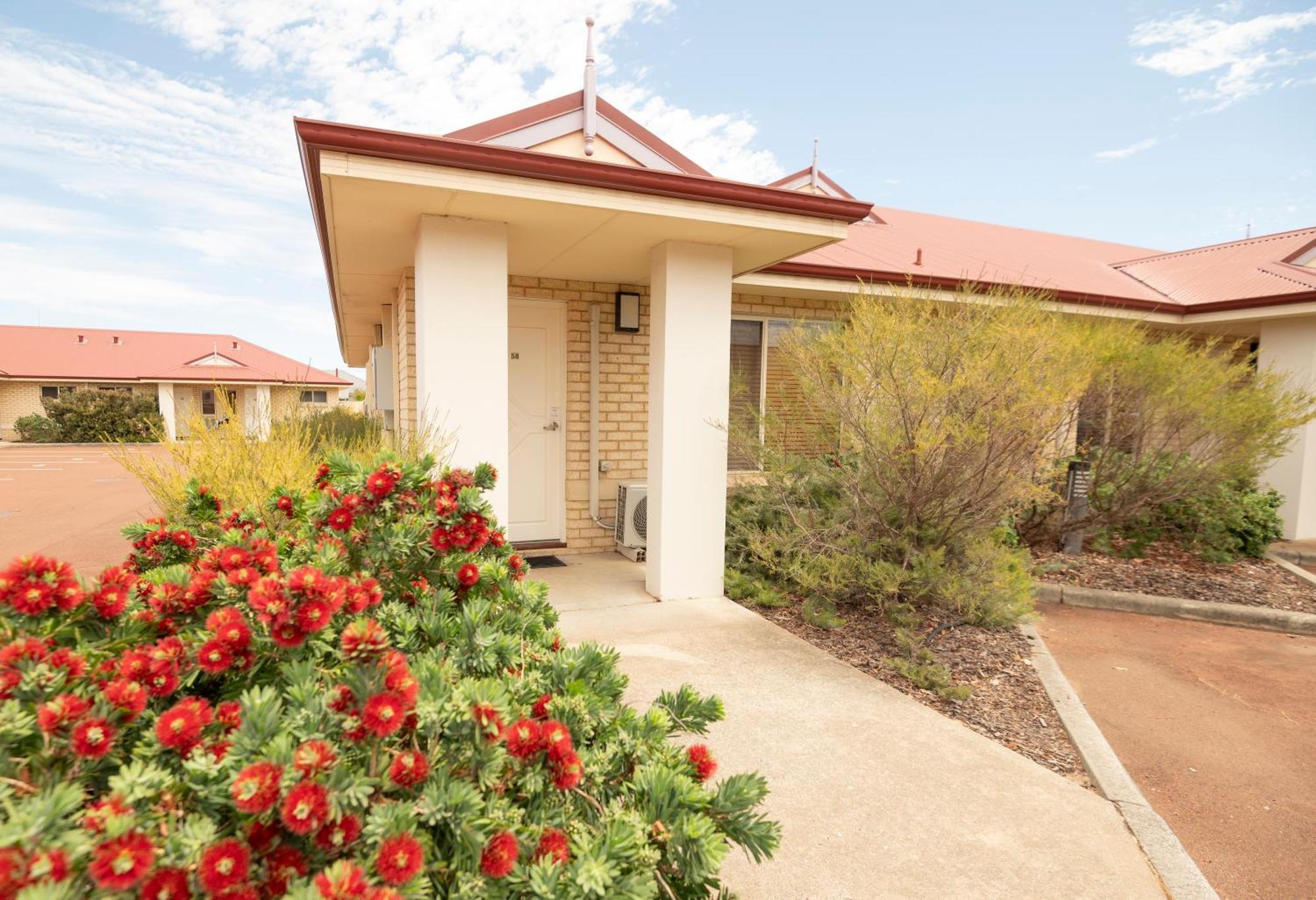 Bunbury Motel And Apartments Bagian luar foto