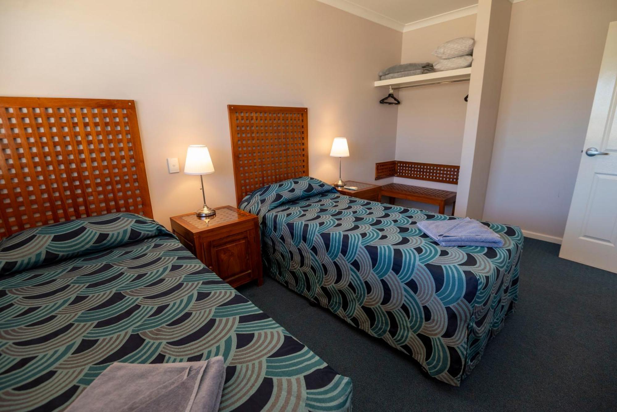 Bunbury Motel And Apartments Bagian luar foto